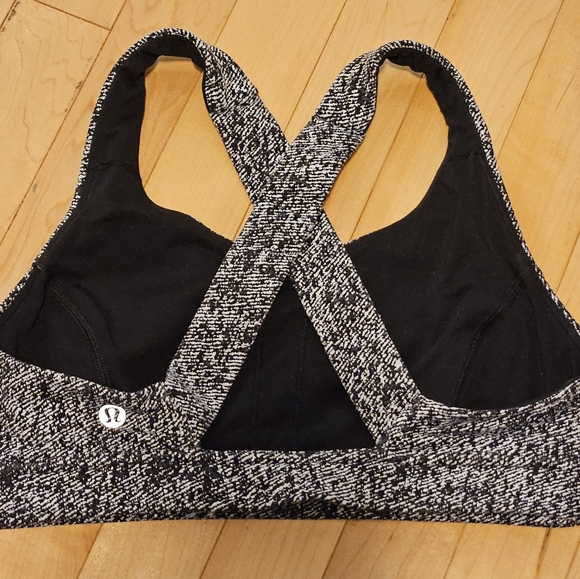 Lululemon crossback bra - Picture 2 of 5